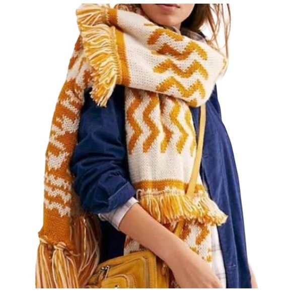 Free People Mile High Oversized Knit Scarf - Picture 12 of 16